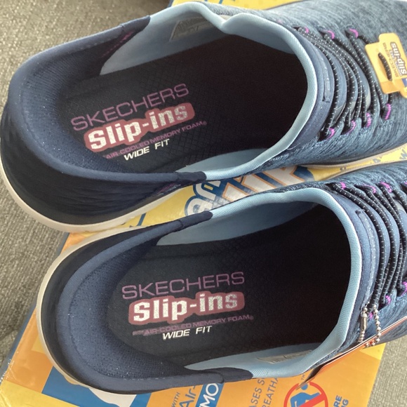 Skechers Women's Slip-ins: Summits - Dazzling Haze Casual Sneakers, size 9 W - Picture 12 of 13